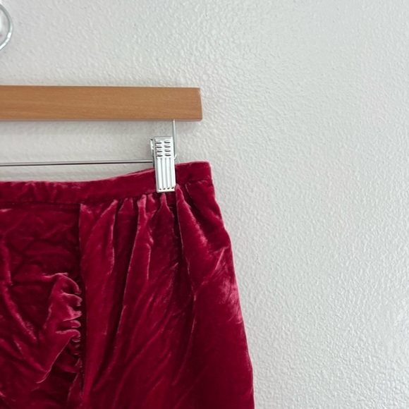By Anthropologie Pink Ruched Montie Velvet Mini Skirt 6P - Picture 7 of 12